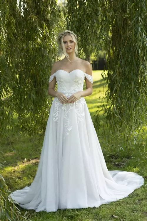 True white wedding dress on sale